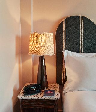 Room Room