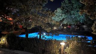 Arion Stables Apartments
