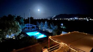Arion Stables Apartments
