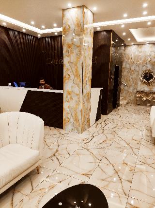 Golden Hotel