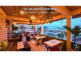 The Place Hostel Rooftop Bar