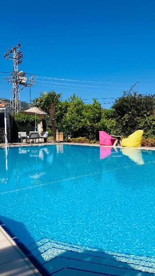 Bybassios Hotel
