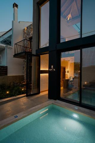 Capital Luxury Suites