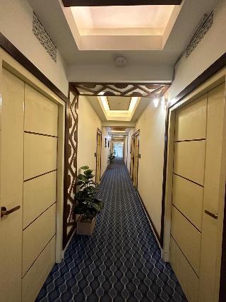 Hotel Grand Circle Inn