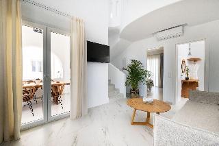 Cosmos Boutique Hotel