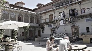 Hommam House