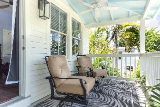 The Porch On Frances Inn
