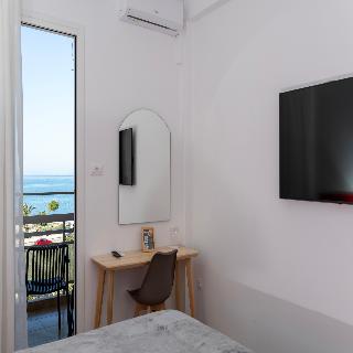 Delfini Patras