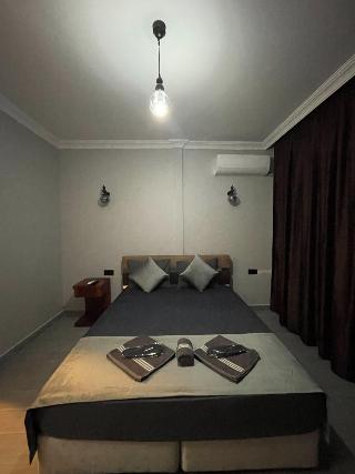 Bude Suite
