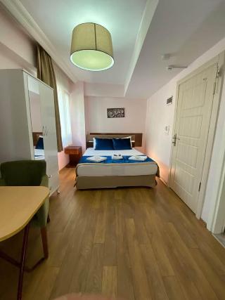 Bude Suite