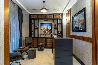 Sala Suites