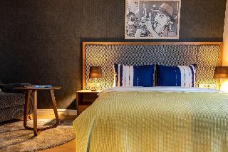 Sala Suites