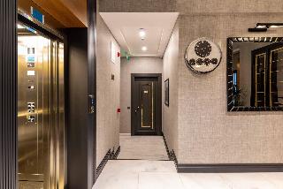 Sala Suites