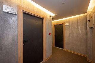 Continental Airport Hotel