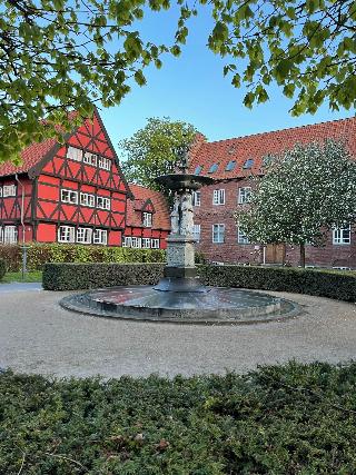 Mortens Kro Restaurant Suites