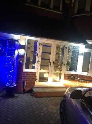 Lyndon House B B