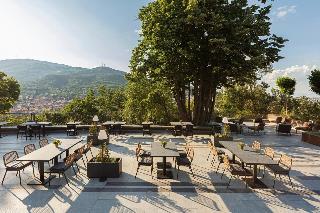 The Lynx Mountain Resort