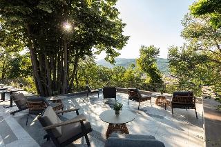 The Lynx Mountain Resort