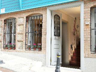 Tilas House No8