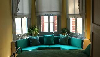 Tilas House No8