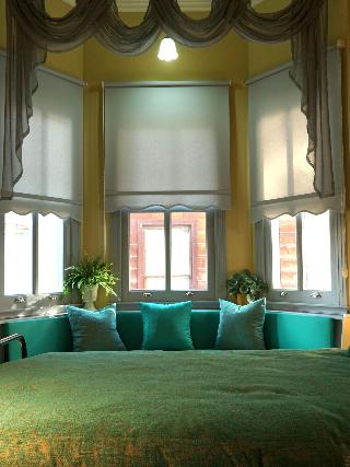 Tilas House No8