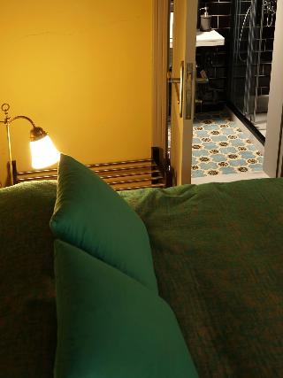 Tilas House No8