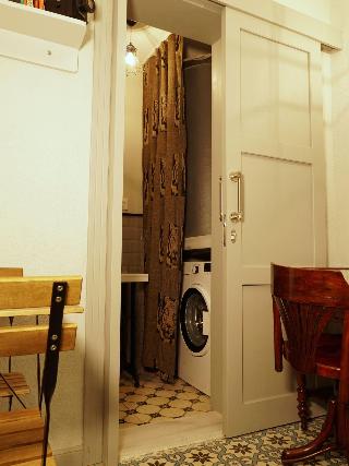 Tilas House No8