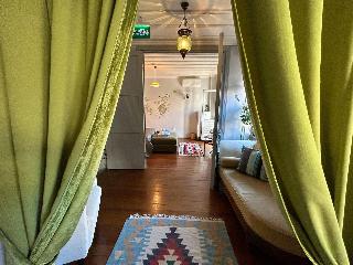 Tilas House No8