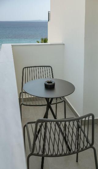 Bitzaro Boutique Hotel