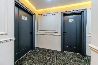 Intercity Airport Hotel