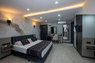 Intercity Airport Hotel