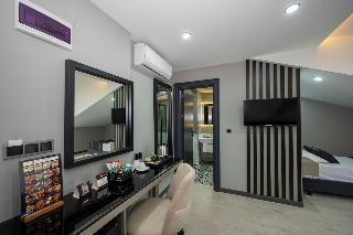 Intercity Airport Hotel