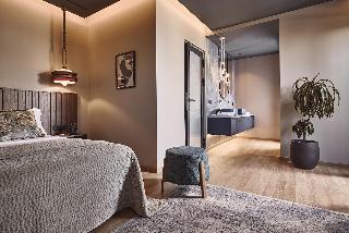 O2 Suites Glyfada