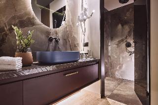O2 Suites Glyfada