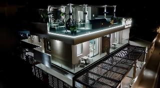 Xsuites