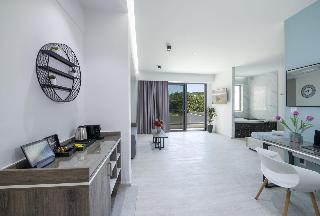 Xsuites