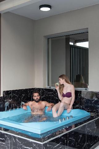 Xsuites