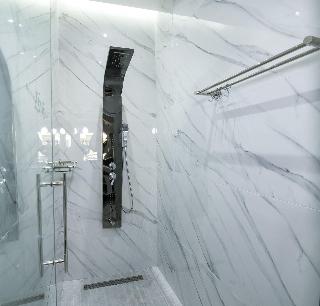Xsuites