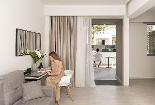 Xsuites