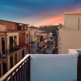 Metropolitan Pearl Boutique Hotel