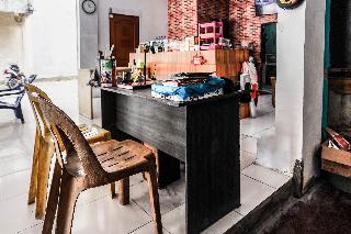Spot On 91781 Solo Baru Homestay Syariah