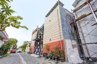 Oyo 91795 Kos Jeehel Syariah