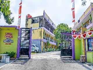 Oyo 91796 Guest House Ghalta Syariah