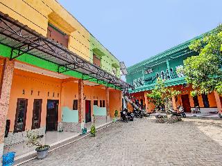 Spot On 91771 Homestay Bang Haji