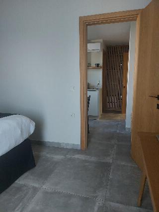 Chapter 02 Gallery Suites
