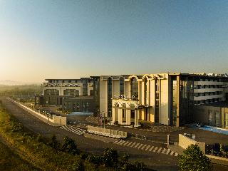 Kings' Valley Medical & Spa Hotel