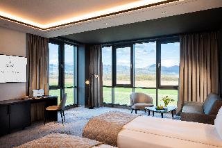 Kings' Valley Medical & Spa Hotel