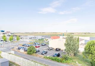 B&B HOTEL Poitiers Aeroport