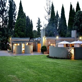 Five O Clock Zen Boutique Guest House