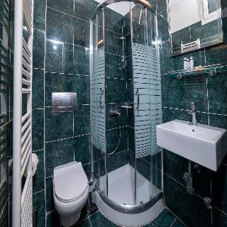 Brettania Hotel